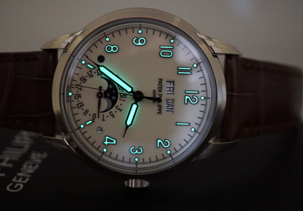 Patek PHILIPPE 5320G PERPETUAL CALENDAR WHITE GOLD CREAM DIAL COMPLETE SET - Image 10