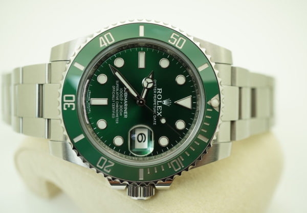 Rolex 116610LV SUBMARINER GREEN DIAL GREEN BEZEL 2018 WARRANTY COMPLETE SET - Image 9