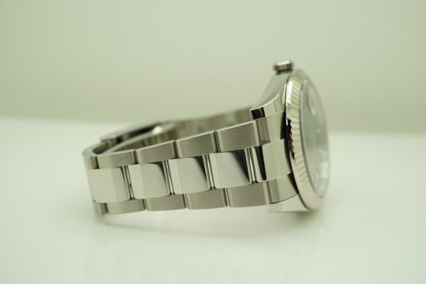 MINT Rolex 126334 DATEJUST 41 FLUTED BEZEL BLUE STICKS DIAL OYSTER 2020 FULL SET - Image 6