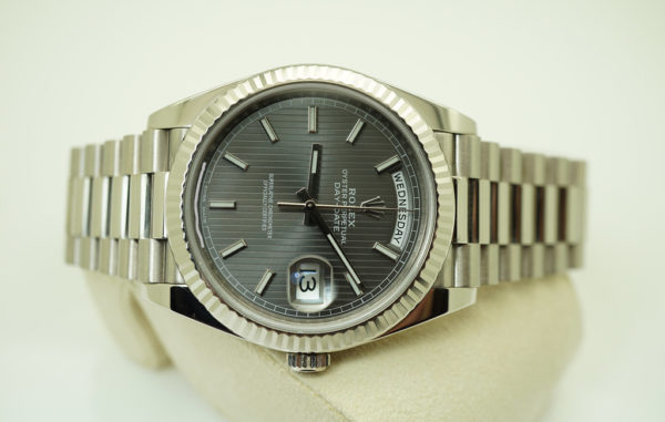 Rolex 228239 DAY DATE 18K WHITE GOLD DARK RHODIUM STRIPE DIAL 40MM FULL SET - Image 9