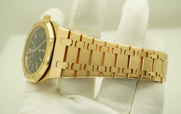 Audemars PIGUET ROYAL OAK JUMBO ROSE GOLD ULTRA THIN 15202OR BLUE DIAL FULL SET - Image 5