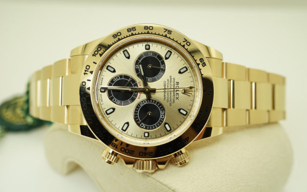 BRAND NEW Rolex 116508 DAYTONA 18K YELLOW GOLD CHAMPAGNE DIAL 2021 COMPLETE SET - Image 9