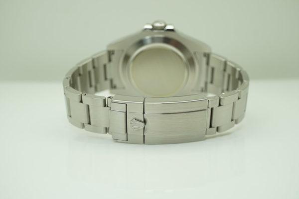 Rolex 216570 EXPLORER 2 BLACK DIAL G SERIAL 42MM COMPLETE SET - Image 7