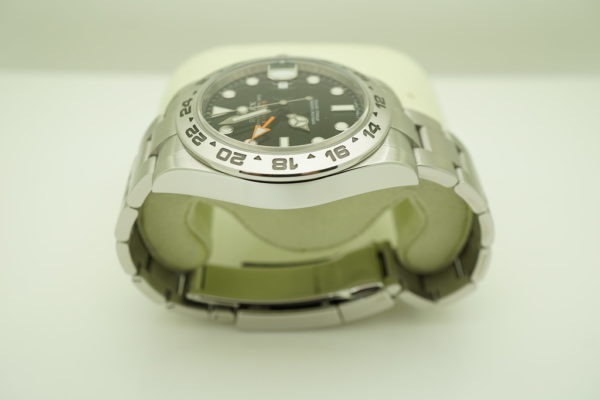 Rolex 216570 EXPLORER 2 BLACK DIAL G SERIAL 42MM COMPLETE SET - Image 4