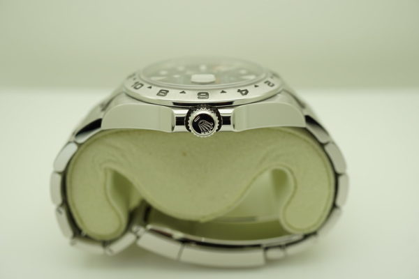 Rolex 216570 EXPLORER 2 BLACK DIAL G SERIAL 42MM COMPLETE SET - Image 3