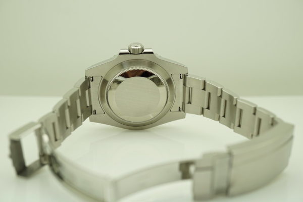 Rolex 116610LV SUBMARINER HULK GREEN DIAL RANDOM 2020 WARRANTY COMPLETE SET - Image 8