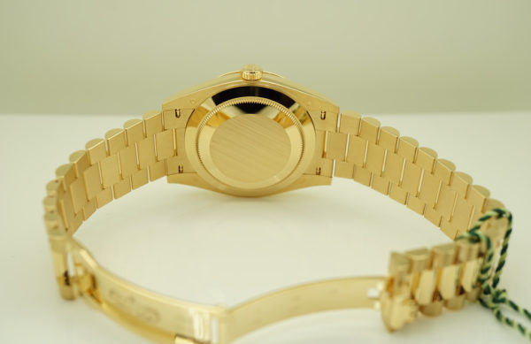BRAND NEW Rolex 228348RBR DAY DATE 40 YELLOW GOLD DIAMOND BEZEL BAGUETTE DIAL 2021 FULL SET - Image 8