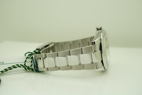 BRAND NEW Rolex 126300 DATEJUST 41 WIMBLEDON DIAL OYSTER BAND 2021 FULL SET - Image 6