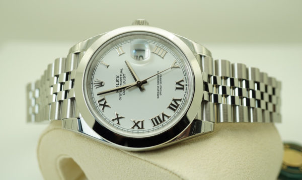 BRAND NEW Rolex 126300 DATEJUST 41 WHITE ROMAN DIAL JUBILEE BAND 2021 FULL SET - Image 10