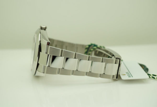 BRAND NEW Rolex 126300 DATEJUST 41 WIMBLEDON DIAL OYSTER BAND 2021 FULL SET - Image 5