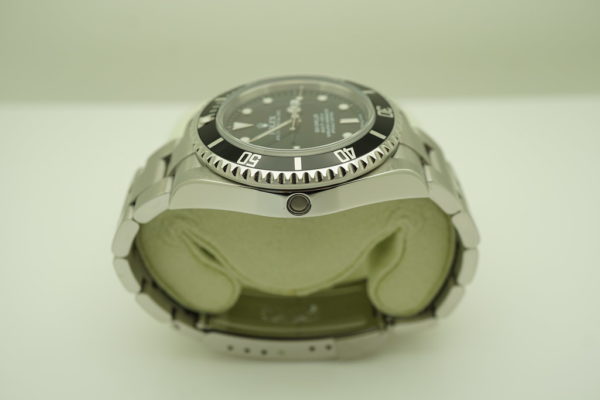 Rolex 16600 SEA-DWELLER V SERIAL RARE 40MM BOXES PAPERS - Image 4