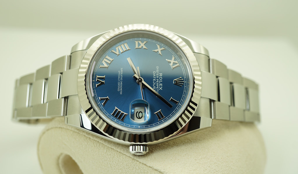 126334 blue roman