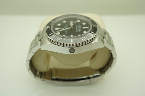 Rolex 116600 SD4K SEA-DWELLER 4000 CERAMIC BEZEL 40MM 2017 WARRANTY COMPLETE SET - Image 4