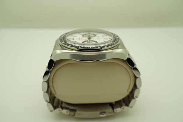 MINT Omega SPEEDMASTER RACING WHITE DIAL 2020 WARRANTY FULL SET - Image 4