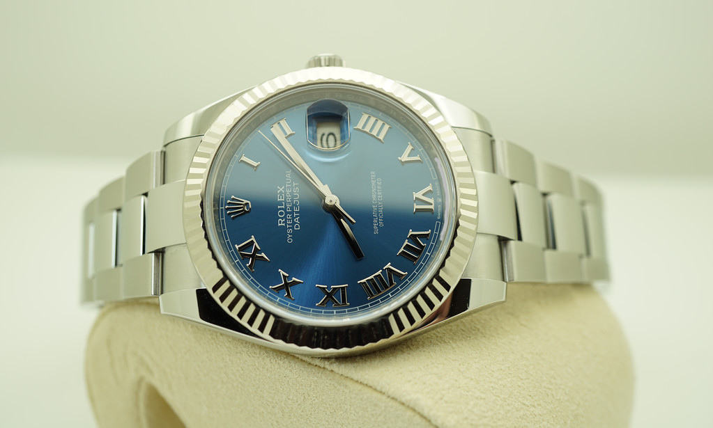 126334 blue roman