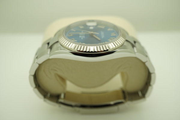 Rolex 126334 DATEJUST 41 FLUTED BEZEL AZZURRO BLUE ROMAN DIAL 2019 FULL SET - Image 4