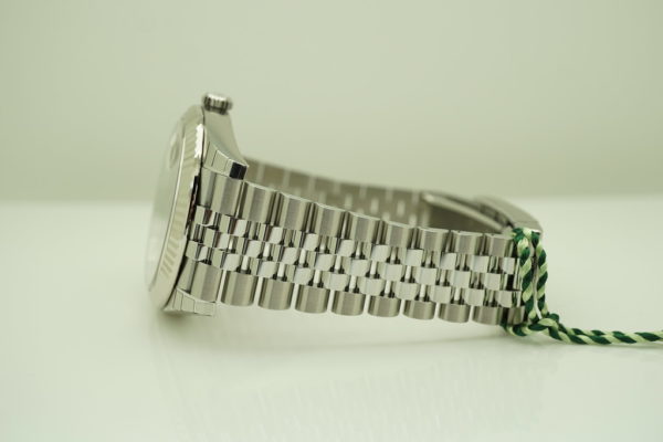 BRAND NEW Rolex 126334 DATEJUST 41 FLUTED BEZEL SLATE DIAMOND DIAL JUBILEE BAND 2021 FULL SET - Image 5