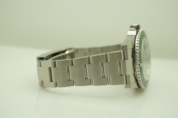 Rolex 126610LV SUBMARINER GREEN BLACK DIAL STARBUCKS 41MM 2020 WARRANTY FULL SET - Image 6