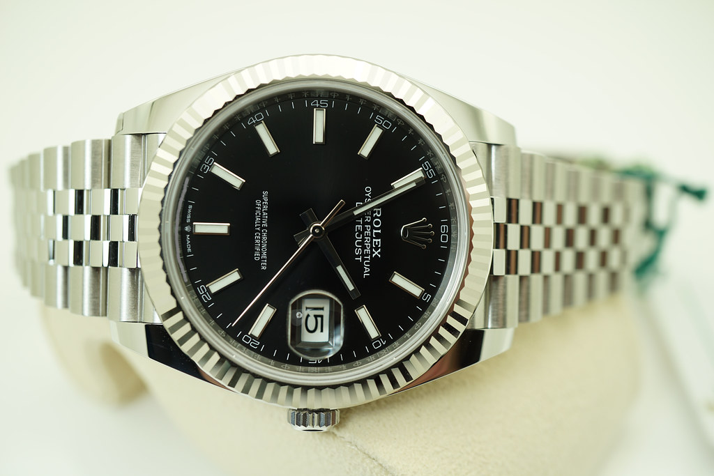 126334 sales black dial