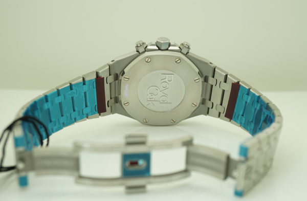BRAND NEW Audemars PIGUET ROYAL OAK CHRONOGRAPH PANDA DIAL 26331ST COMPLETE SET - Image 8