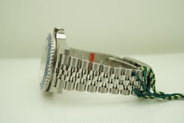 NIB Rolex 126710BLNR GMT MASTER II BLACK BLUE BEZEL JUBILEE BAND 2020 FULL SET - Image 5