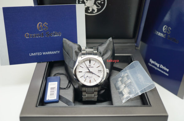 Grand Seiko SPRING DRIVE GMT BLIZZARD DIAL SBGE249 LIMITED EDITION 2020 FULL SET - Image 2