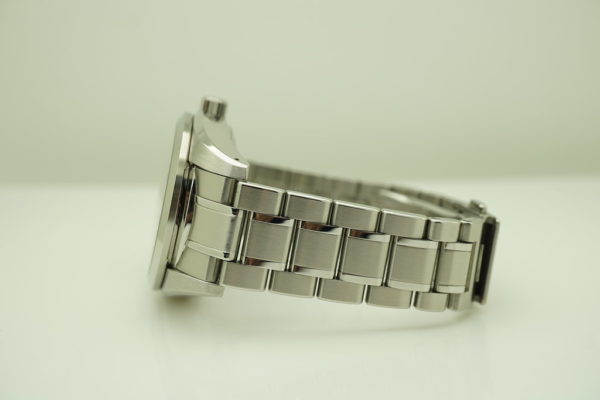 Grand Seiko SPRING DRIVE GMT BLIZZARD DIAL SBGE249 LIMITED EDITION 2020 FULL SET - Image 5