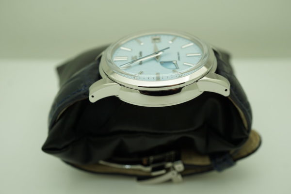 MINT GRAND SEIKO SBGA407 BLUE SNOWFLAKE SPRING DRIVE 40mm 2020 WARRANTY FULL SET - Image 4