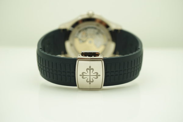 Patek PHILIPPE 5168G AQUANAUT WHITE GOLD BLUE DIAL 42MM 2020 COMPLETE SET - Image 8
