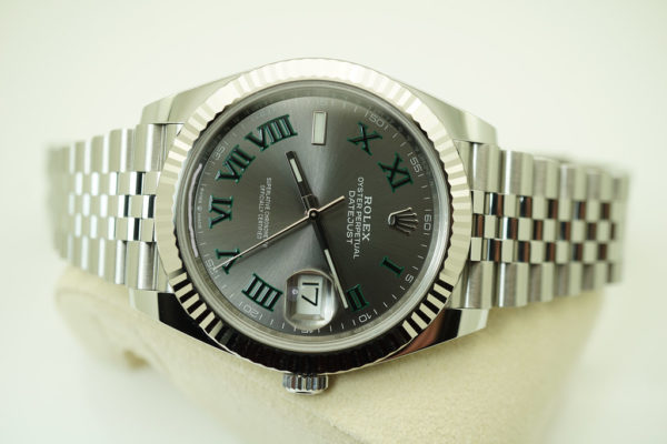 Rolex 126334 DATEJUST 41 FLUTED BEZEL WIMBLEDON DIAL JUBILEE COMPLETE SET - Image 9