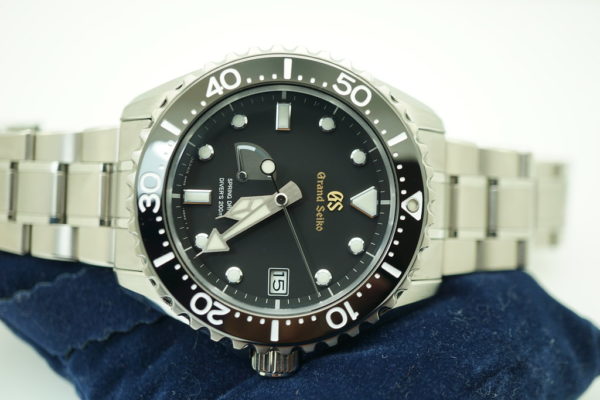 Grand Seiko SPORT COLLECTION SPRING DRIVE DIVER 200M SBGA231 TITANIUM FULL SET - Image 9