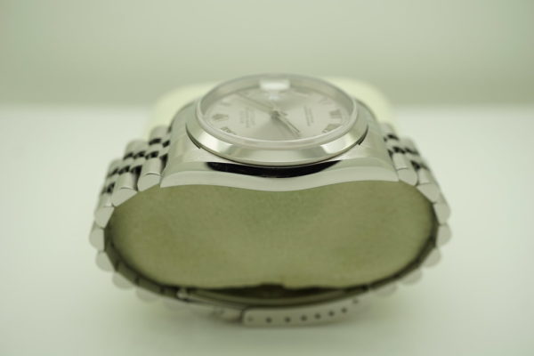 Rolex 16200 DATEJUST 36MM STAINLESS STEEL RHODIUM ROMAN DIAL JUBILEE FULL SET - Image 4