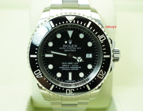 Rolex 116660 DEEPSEA SEA-DWELLER DSSD BLACK DIAL V SERIAL COMPLETE SET