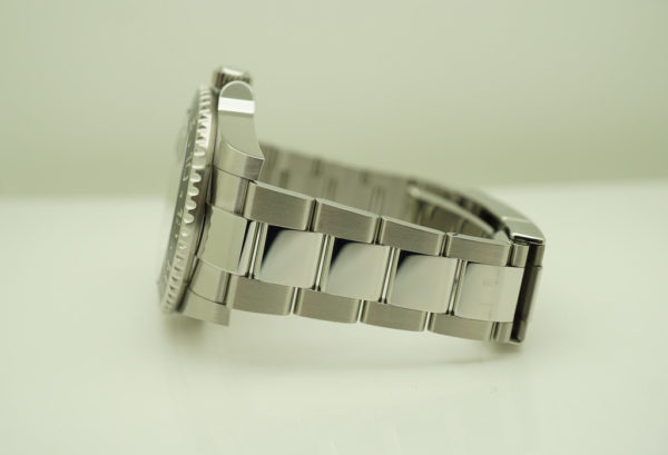 Rolex 116710LN GMT MASTER II BLACK CERAMIC BEZEL 2019 WARRANTY FULL SET - Image 5