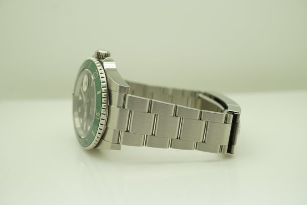 LIKE NEW Rolex 126610LV SUBMARINER GREEN BEZEL BLACK DIAL 41MM WARRANTY FULL SET - Image 5
