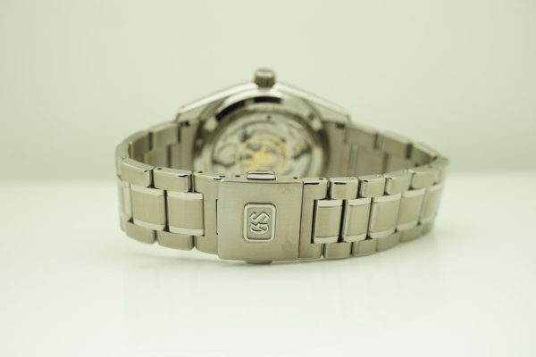 Grand Seiko SPRING DRIVE TITANIUM SBGA415 Winter 2021 WARRANTY FULL SET - Image 7