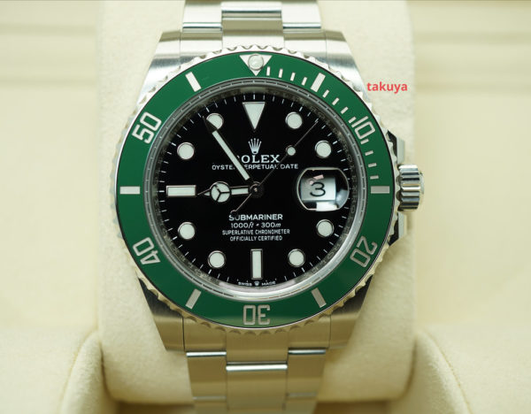 LIKE NEW Rolex 126610LV SUBMARINER GREEN BEZEL BLACK DIAL 41MM WARRANTY FULL SET