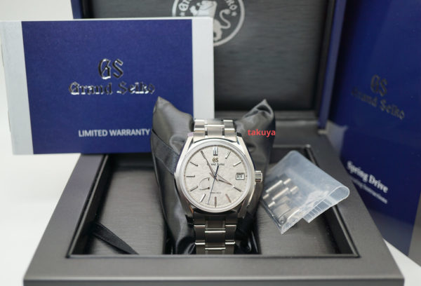 Grand Seiko SPRING DRIVE TITANIUM SBGA415 Winter 2021 WARRANTY FULL SET - Image 2