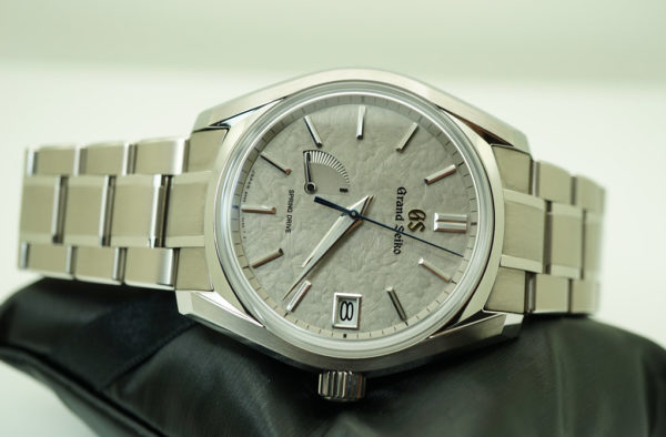 Grand Seiko SPRING DRIVE TITANIUM SBGA415 Winter 2021 WARRANTY FULL SET - Image 9