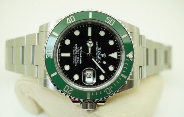 LIKE NEW Rolex 126610LV SUBMARINER GREEN BEZEL BLACK DIAL 41MM WARRANTY FULL SET - Image 9