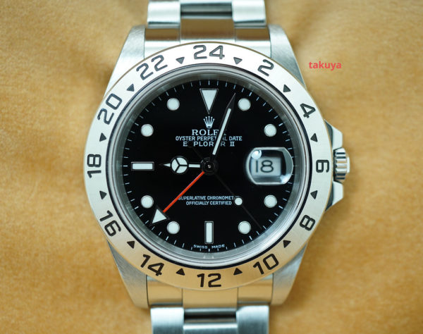 Rolex 16570 EXPLORER II 40MM BLACK DIAL P SERIAL SEL HOLES CASE BOXES PAPERS