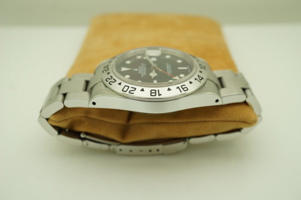 Rolex 16570 EXPLORER II 40MM BLACK DIAL P SERIAL SEL HOLES CASE BOXES PAPERS - Image 4