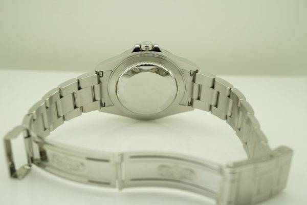 Rolex 16570 EXPLORER II 40MM BLACK DIAL M SERIAL 3186 MOVEMENT ENGRAVED REHAUL - Image 9