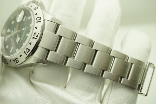 Rolex 16570 EXPLORER II 40MM BLACK DIAL M SERIAL 3186 MOVEMENT ENGRAVED REHAUL - Image 5