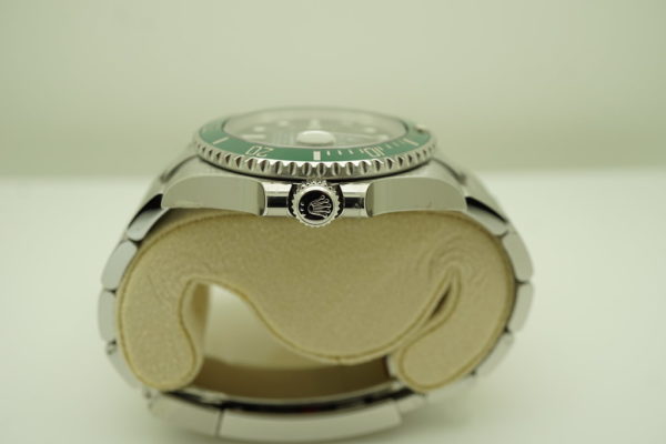 MINT Rolex 116610LV SUBMARINER HULK GREEN DIAL 2017 WARRANTY FULL SET - Image 3