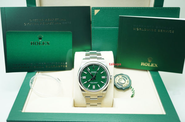 NEW Rolex 124300 OYSTER PERPETUAL GREEN DIAL 41MM 2021 COMPLETE SET - Image 2