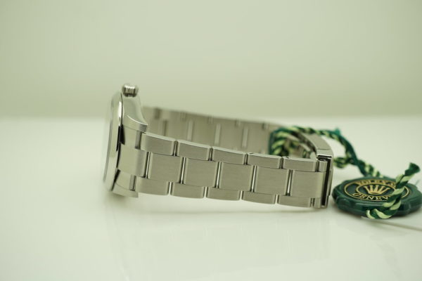 BRAND NEW Rolex 124200 OYSTER PERPETUAL 34MM BLUE DIAL 2021 COMPLETE SET - Image 5