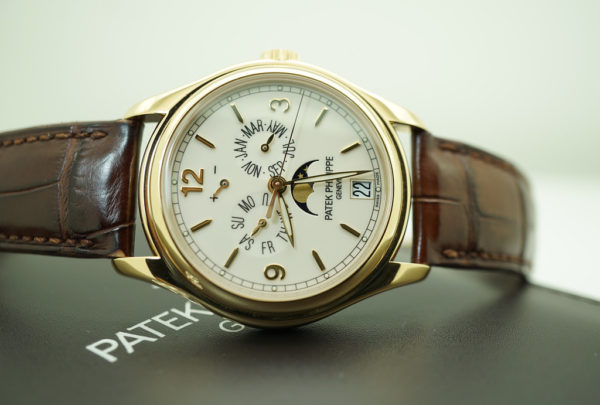 Patek PHILIPPE 5146J ANNUAL CALENDAR YELLOW GOLD CREAM DIAL SERVICED FULL SET - Image 9