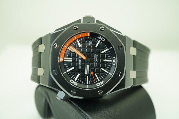 Audemars PIGUET ROYAL OAK OFFSHORE DIVER BLACK CERAMIC 15707CE SERVICED FULL SET - Image 10