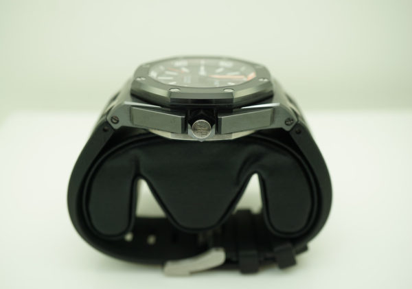 Audemars PIGUET ROYAL OAK OFFSHORE DIVER BLACK CERAMIC 15707CE SERVICED FULL SET - Image 3